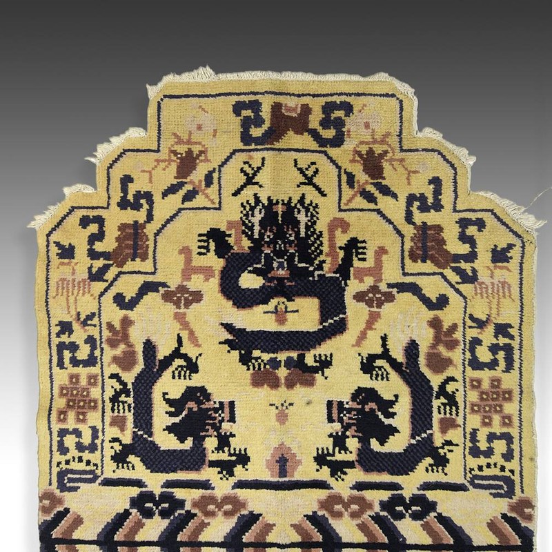 TIBETAN SADDLE RUG WOOL PILE DRAGON MOTIF TIBET CHINA TEXTILES 20TH C. gallery