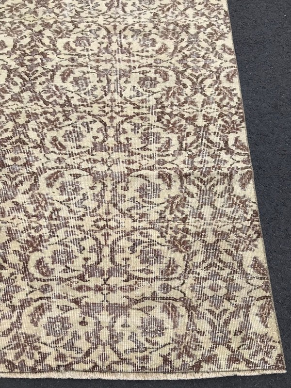 5.8x8.9 Large Vintage Beige Turkish Oushak Wool Rug gallery
