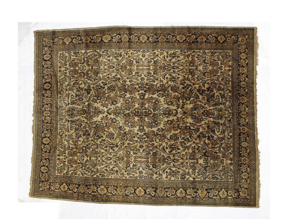 ANTIQUE BIBIKABAD RUG, 9' x 11'3"