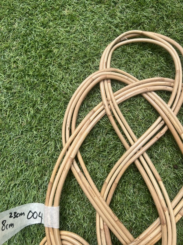 Antique Rustic Wicker Rattan Cane Carpet Beater 50s Decorative Kitchenalia 68cm gallery