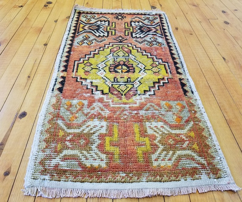 Vintage 1950-1960s Natural Dyed Wool Pile, Tribal Rug 1’5”x 2’11” gallery