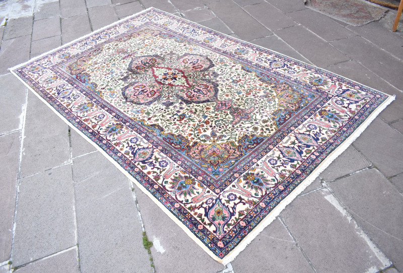 Vintage Turkish Rug 64'' x 102'' Hand-knotted Rug Home Decor Rug Living Room Rug gallery