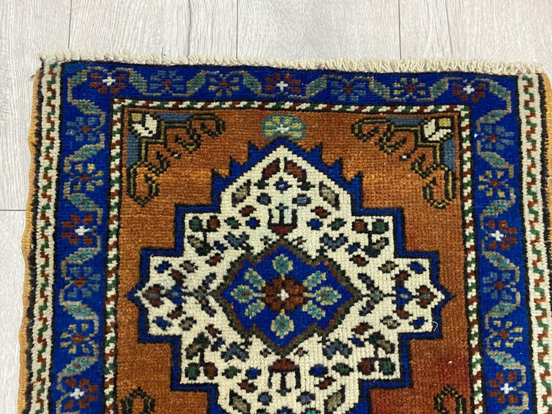 Square rug, Vintage mini rug, Turkish mini rug, Small rug, 1.6 x 1.9 ft gallery