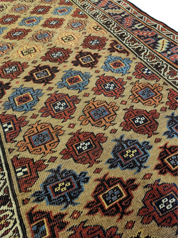 Semi-Antique Kurd-Bidjar runner, Beige Red Blue - 3'9" x 9'2" gallery