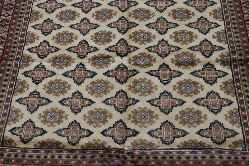 6'4 x 10'0 ft Pak Persian hand knotted vegetable dye oriental rug gallery