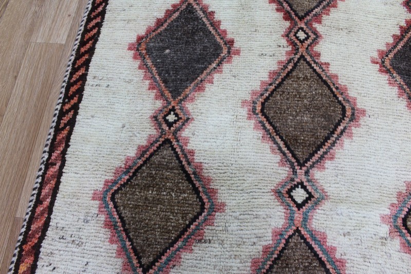 Fine Gabbeh Tribal Wool Rug 167x115cm (5’6” x 3’9”) Hand Knotted Modern Oriental gallery