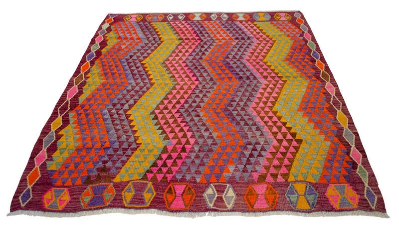 Vintage Turkish Rug Kilim – Handwoven Wool Rug Colorful Area Rug 5'7" x 6'1" gallery