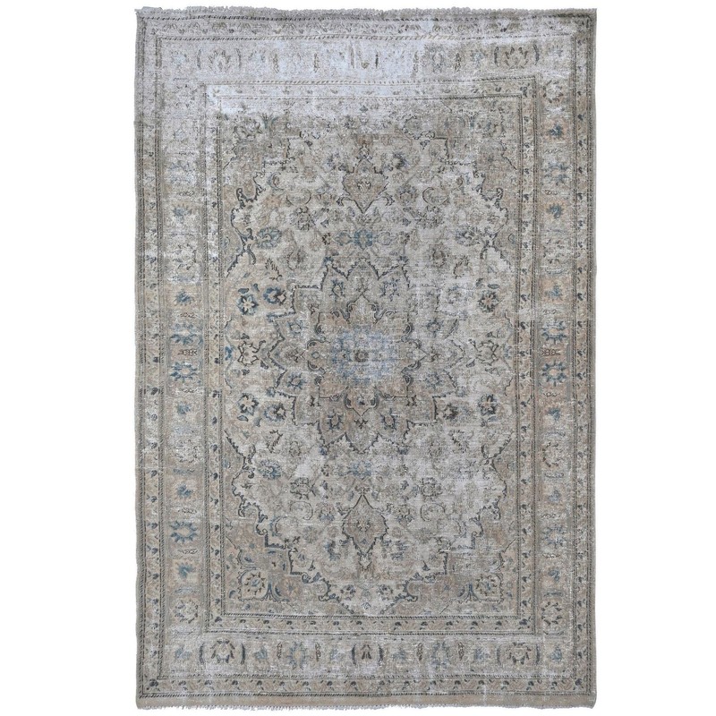 6'3" x 9'4" Uma Vintage Hand-Knotted Wool Area Rug gallery