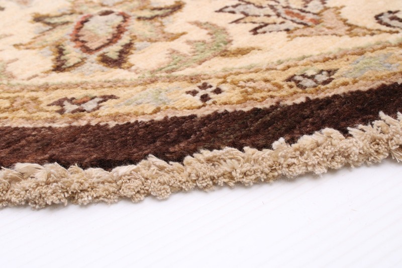 Vintage Hand-Knotted Area Rug 5'1" x 5'1" Traditional Wool Carpet gallery