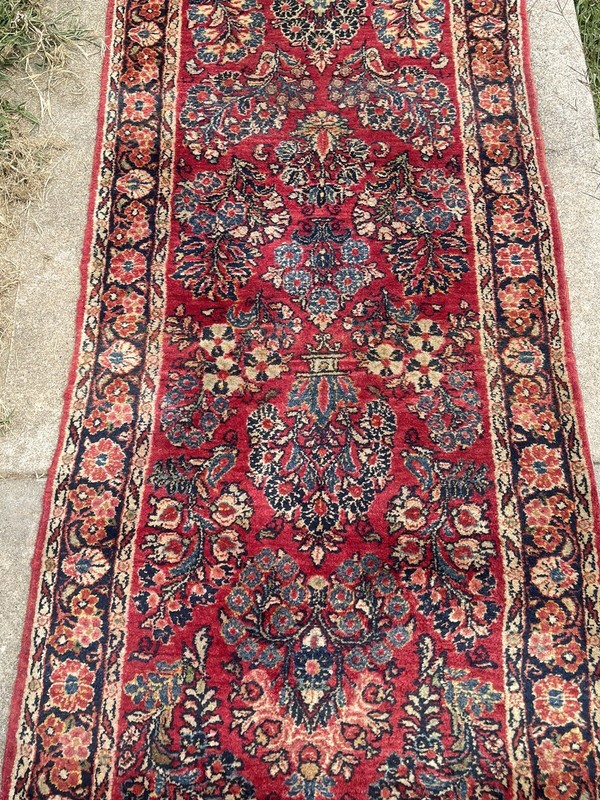 ANTIQUE AMERICAN SAROUK RUNNER 2'8"x20' gallery