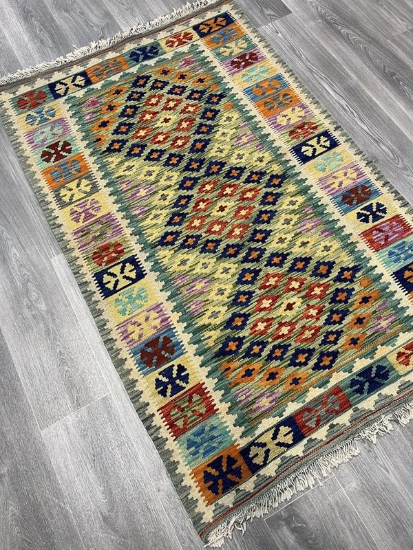 Vintage Kilim Traditional Hand Made Oriental Wool Kilim 5ftx3.2ft 162cmx100cm gallery