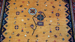 Stunning Qashqaii Hand-Knotted Birds Goats Tribal Gold Wool Oriental Rug 4’x6′