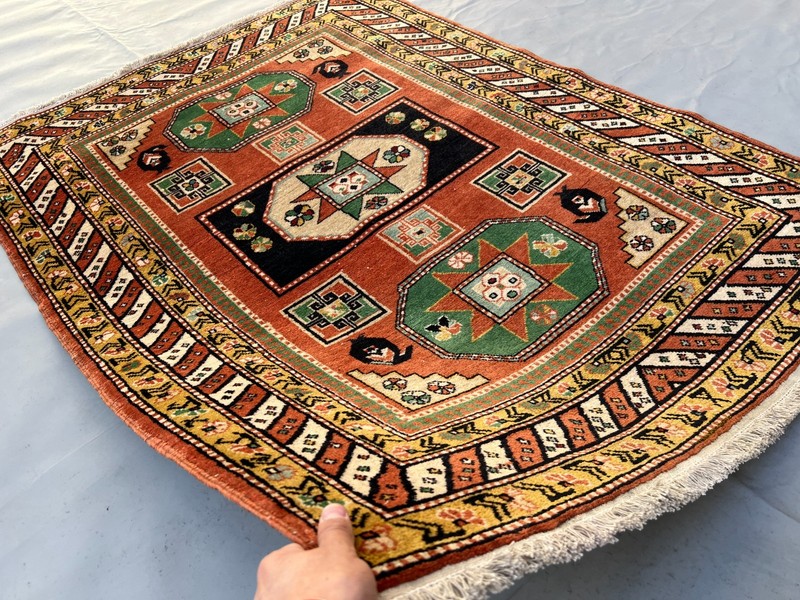 COLLECTORS' ITEM Stunning Natural Vegetable Dye Super Fine Quality Kazak Carpet gallery