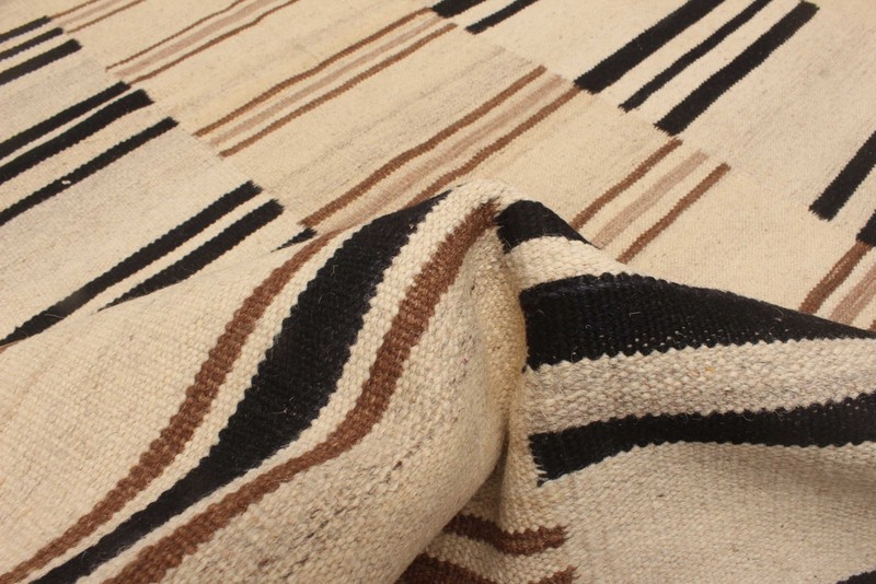 Vintage Hand Woven Area Rug 5'6" x 8'4" Traditional Wool Oriental Carpet gallery