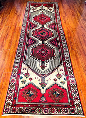 Exquisite 1950’s Authentic Vintage Hand Made Knotted Runner 11′ x 3′ ft