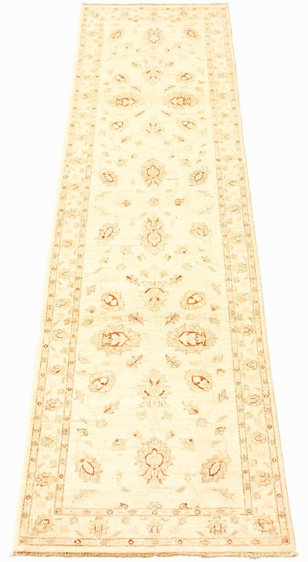2'7" x 9'7" Vintage Hand-knotted Runner Rug Traditional Oriental Wool Carpet gallery
