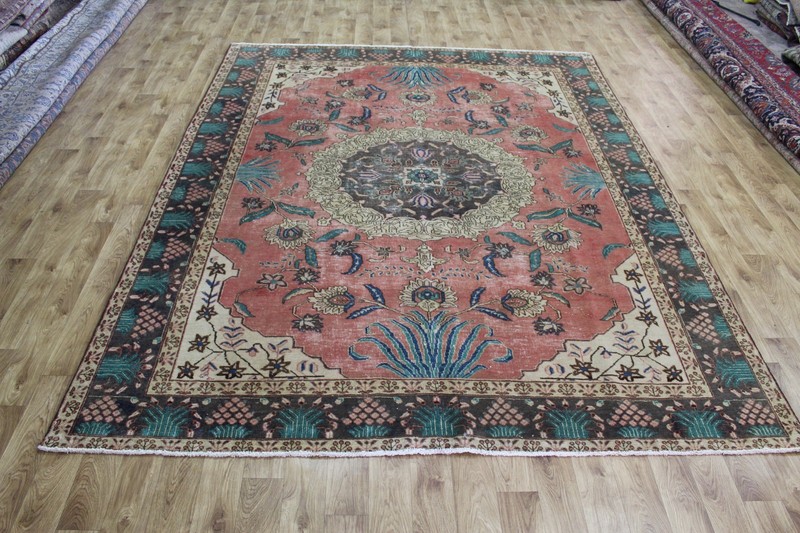 Antique Oriental Khoy Carpet 315 x 245 cm Hand Knotted Wool Rug Floral C1910. gallery