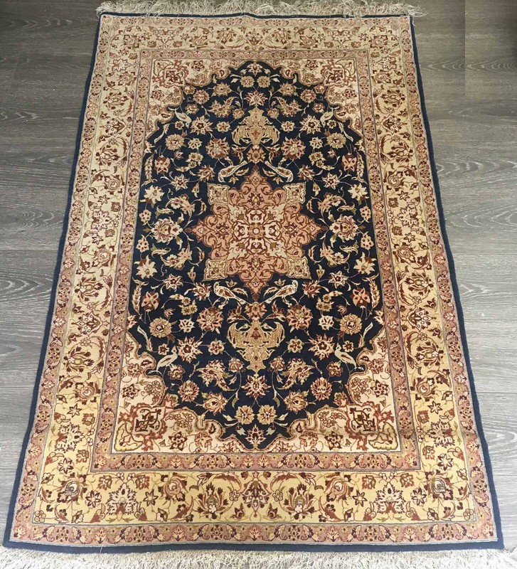 Silk & Wool Vintage Exquisite Hand-knotted Rug proximally 3’ X 5’ gallery