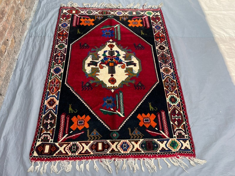 COLLECTORS' ITEM Vintage Stunning Natural Vegetable Fine Quality Pictorial kazak gallery
