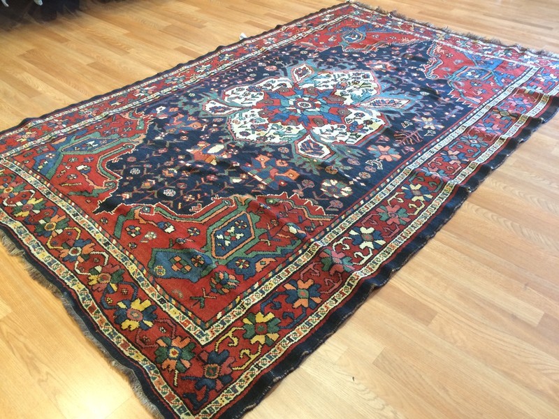 Lovely Lori - 1940s Antique Oriental Rug - Tribal Nomadic Carpet - 5.6 x 8.9 ft gallery