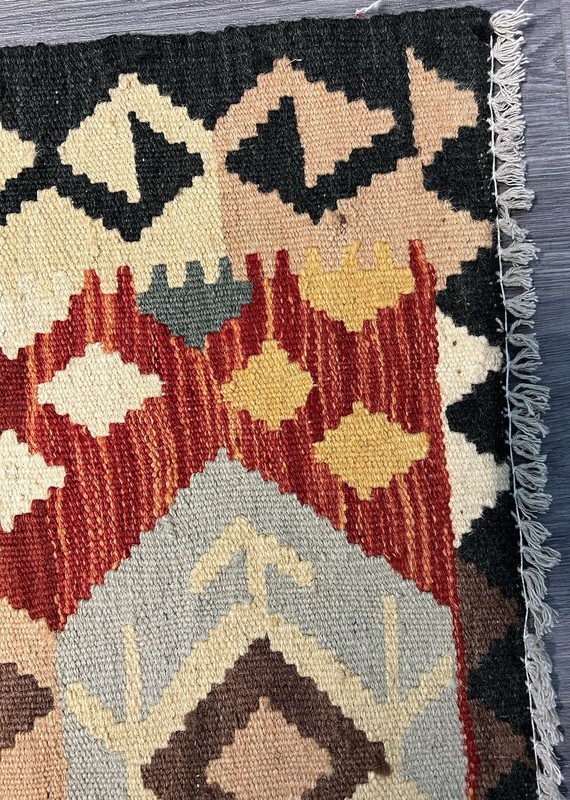 Vintage Kilim Traditional Hand Made Oriental Wool Kilim 5ftx3.2ft 143cmx102cm gallery
