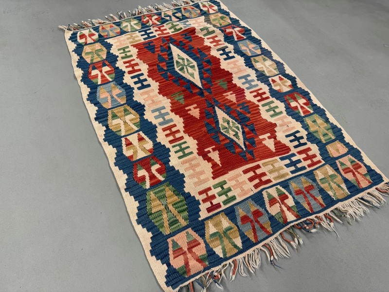 Large Vintage Turkish Kilim Rug 160x112 cm Wool Kelim Medium 2519 gallery
