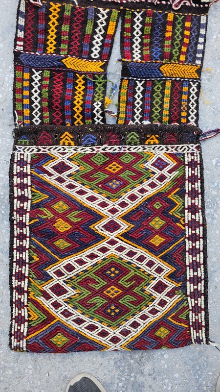 Nomad rug, Baho rug kilim, chuval rug, saddlebag rug, old bag, colorful item gallery