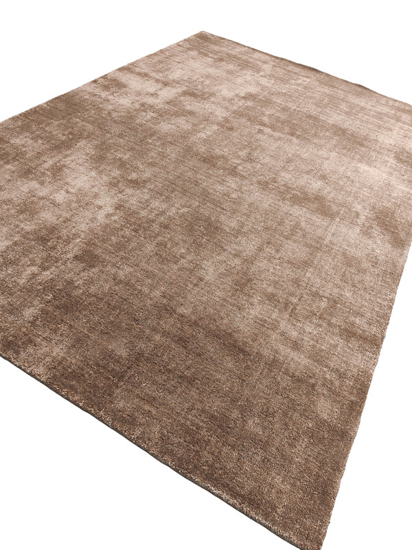 Handwoven Coffee Bamboo Silk Rug – Luxury Modern Neutral Carpet gallery