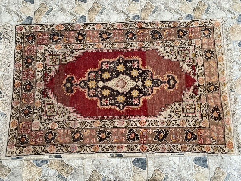 Pre 1930’s ANTIQUE ARMENIAN AREA RUG TRIBAL FARMHOUSE VINTAGE GEOMETRIC CARPET gallery