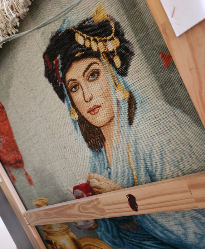 *ANTIQUE PERSAN HAND KNOTTED KURDISH TRIBAL LADY TABRIZI RUG PORTRAIT 33"x24" gallery