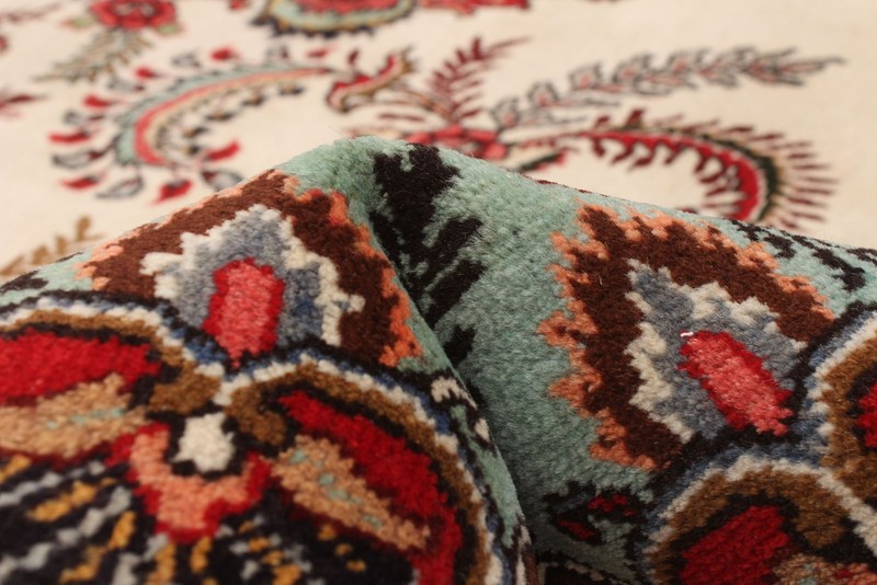 Vintage 9'3" x 13'1" Traditional Hand Knotted Vegetable Dye Wool Area Rug gallery