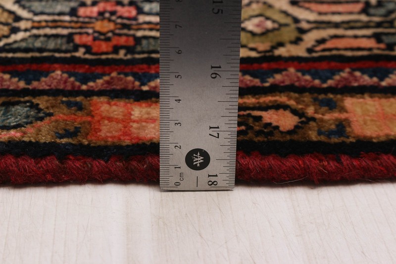 Vintage Traditional Hand-Knotted Area Rug 4'9" x 8'3" Oriental Wool Carpet gallery