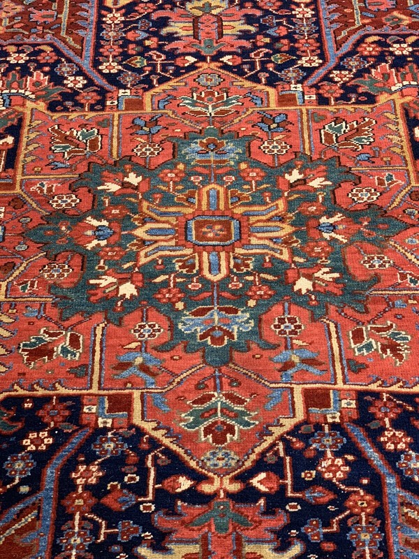 Circa 1920 TRIBAL VINTAGE ANTIQUE AMERICAN HERIZ 10.2x12.2 ESTATE RUG gallery