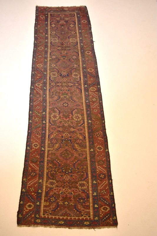 Antique (1945-1950) Malayer runner. Size 2’7” x 10’3” (315 x 80 cm)- AA04 gallery