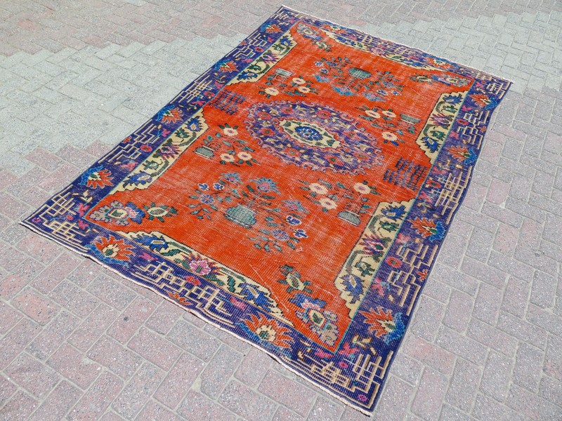 Paprika Medallion Turkish Vintage Rug, Large Distressed Handwoven Carpet 67"x98" gallery