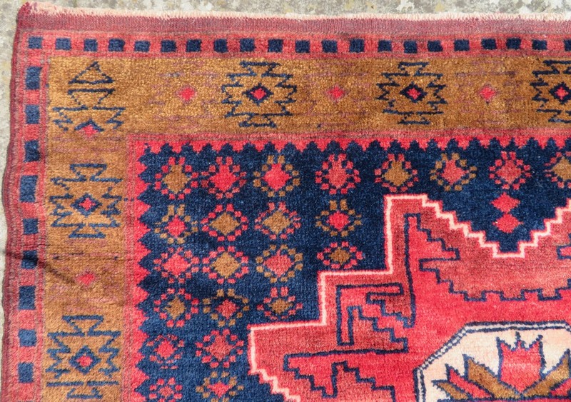 Old Turkish Wool Rug. Star Medallion Pattern, 178cm X 108cm. gallery