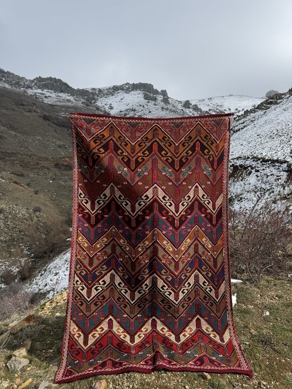 Zili Technique Kilim Rug from Konya, Turkey 80+ years old - 234 cm x 146 cm gallery