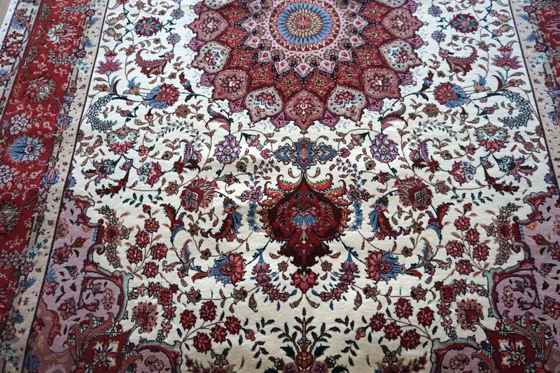 HANDMADE TABRIIZ WOOL WITH SILK HIGLIGHT,300 KPSI 6'6"x9'8" gallery