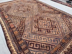 8’7 x 12’11 ft Vintage Traditional Wool Kilim Rug