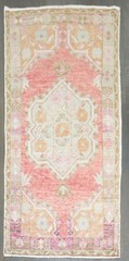 Vintage PINK Turkish Oushak Ushak Rug Size 2’10”X5’10”