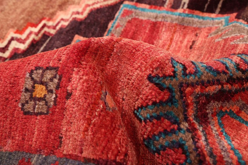 Vintage Hand-Knotted Area Rug 4'10" x 8'10" Traditional Oriental Wool Carpet gallery