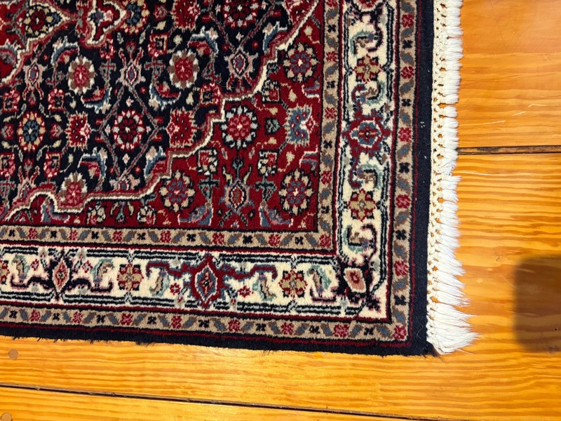 Hand Knotted Oriental Rug 48" x 30" gallery
