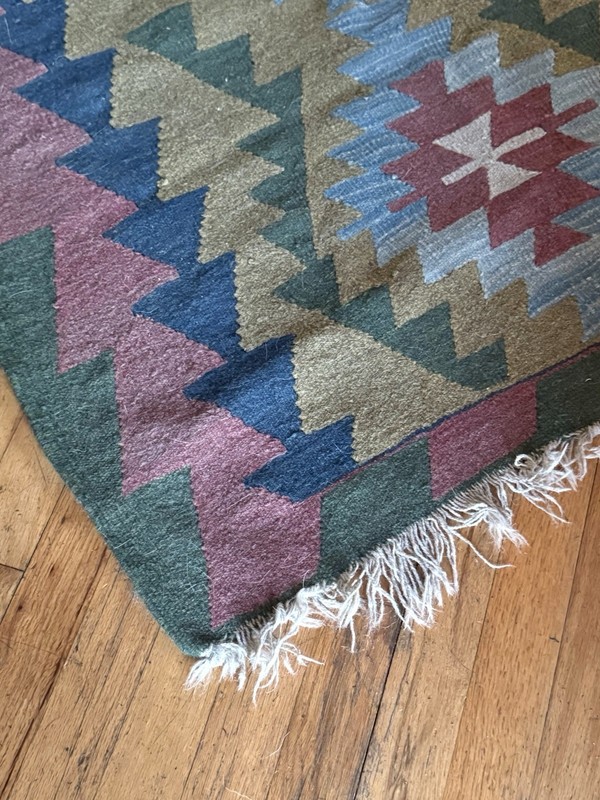 Vtg Wool Kilim Rug Southwest Geometric Handwoven 3 Ft By 4 Ft Boho Mauve Muted gallery