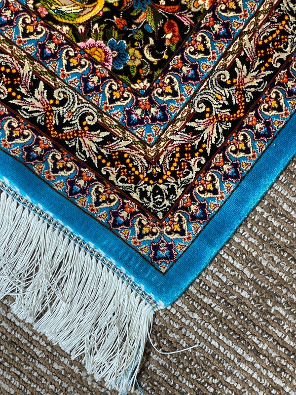 Silk Rug 3 x 5 Feet High Quality Floral Medallion Design Soft 91 x 152 cm gallery