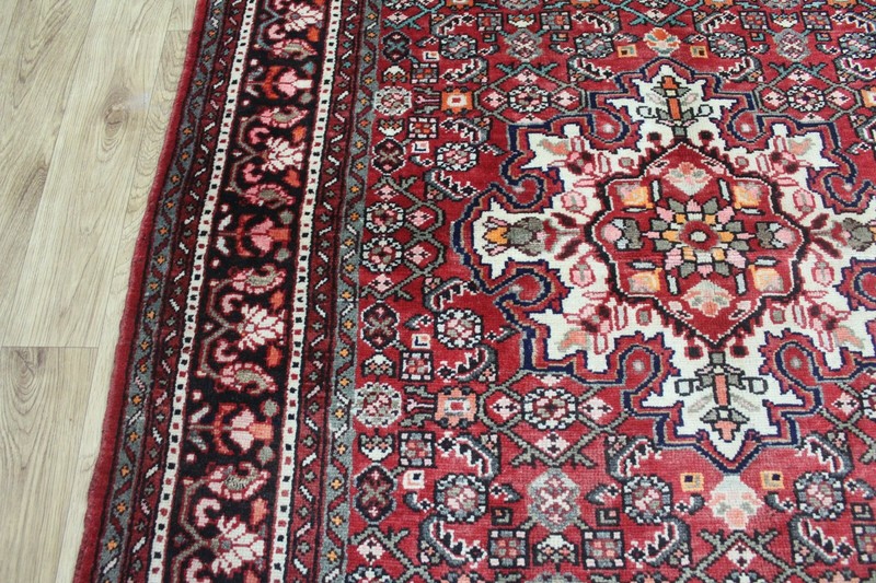Antique Handmade Persian Rug, Herati Design 210 x 142 cm Hand Knotted Wool Rug gallery