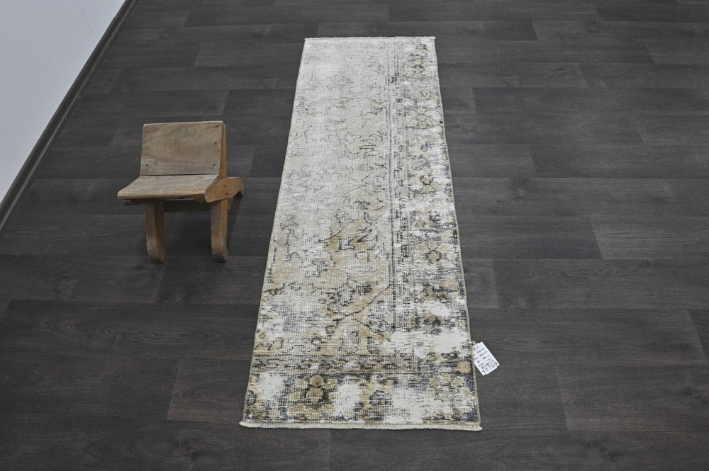 Vintage Turkish Runner Rug 2x5ft Wool Anatolian Handmade Hallway Oushak BEIGE