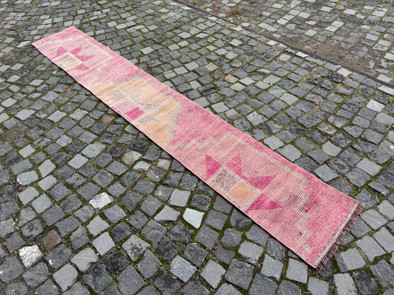 Runner rugs, Runner rug, Handmade, Turkish rug, Vintage, Wool rug | 1,4 x 10,2ft gallery