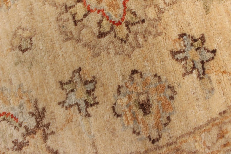 Vintage Hand-Knotted Area Rug 4'2" x 4'2" Traditional Oriental Wool Carpet gallery