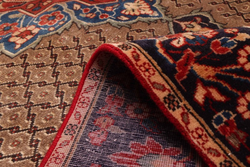 Vintage Traditional Hand-Knotted Area Rug 5'1" x 10'8" Oriental Wool Carpet gallery