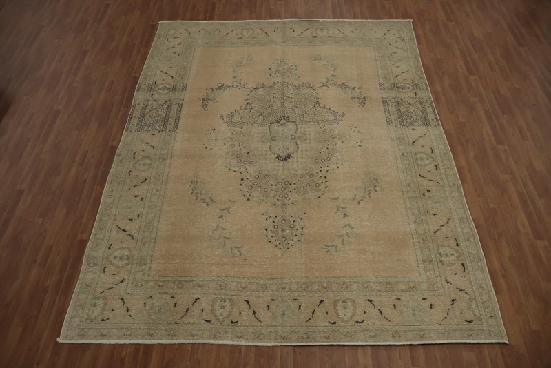 Distressed Living Room Area Rug 10x13 with Intricate Traditional Motifs Carpet gallery
